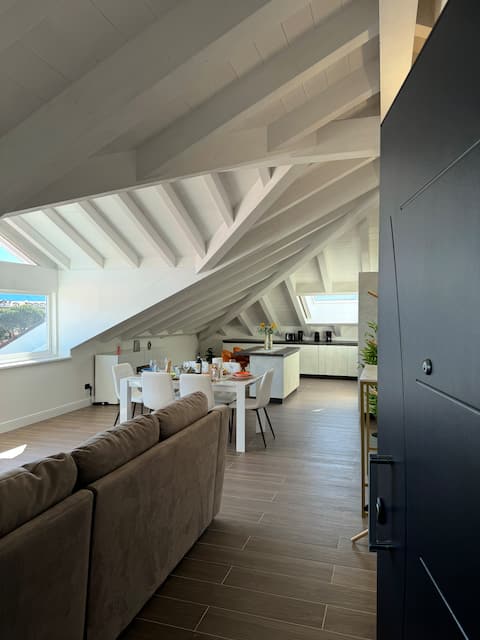 Top Airbnb: Apt. Aries - Penthouse Menaggio in Menaggio