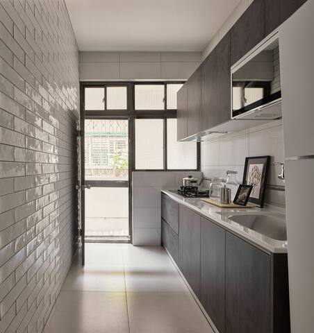 Poetry｜捷運市政府｜ATT 4 FUN | 國父紀念館 | 微風南山｜台北101 gallery image 4