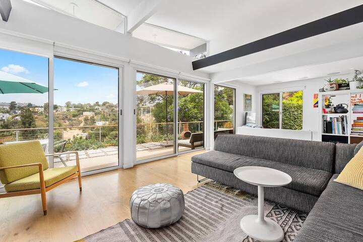 5 mins from Hollywood w/Heated Pool/Amazing Views gallery image 2