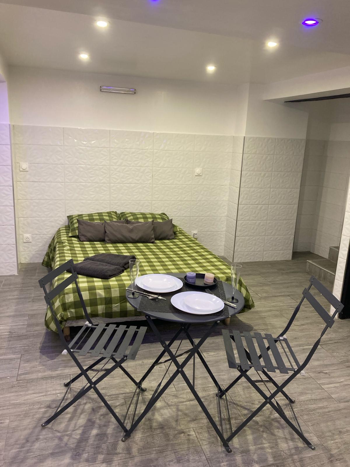 Successful Airbnb property: Studio le Cocon in Corbeil Essonnes