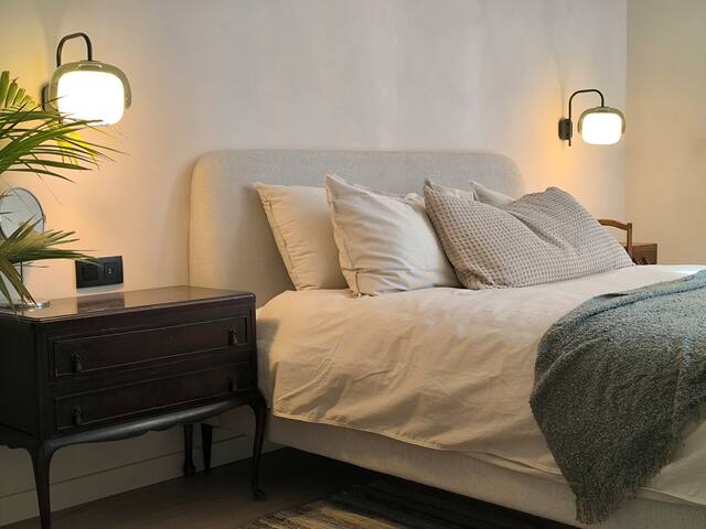 Stunning Riverview apartment gallery image 3