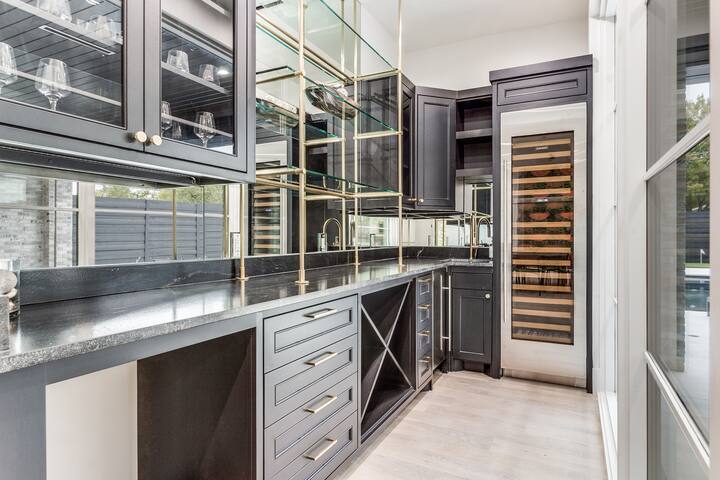 Lover’s Lane Mansion gallery image 5