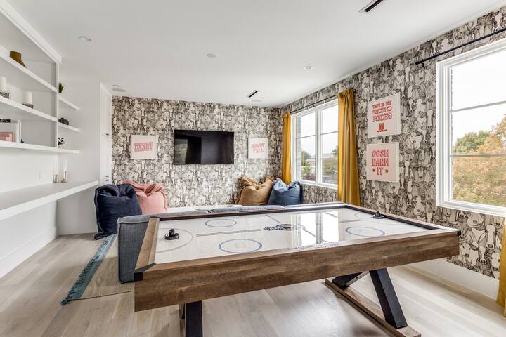 Lover’s Lane Mansion gallery image 3