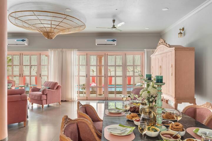 Dining area image 1