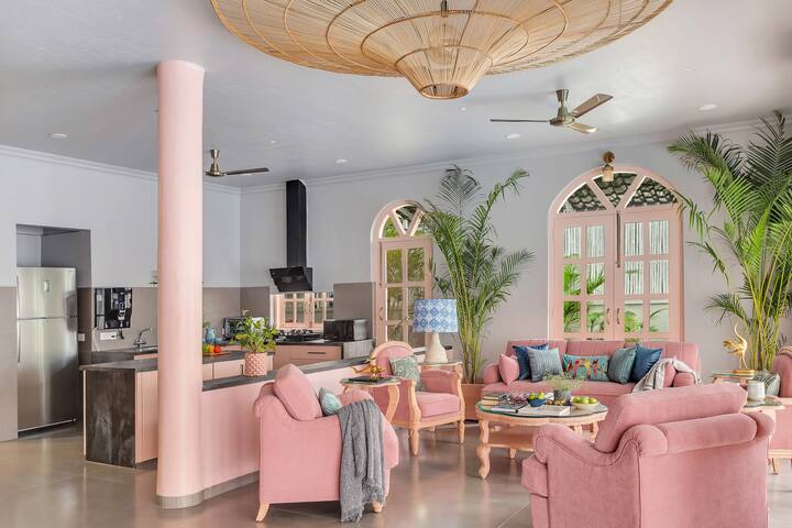 Living room image 3