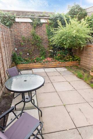 Garden House Near Kings Cross gallery image 5