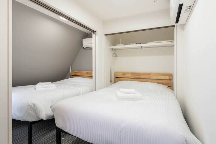 NEW/新築3階/新宿/神楽坂/駅徒歩2分/3寝室/3バスルーム/3トイレ/最大10名/EV無し/D gallery image 3