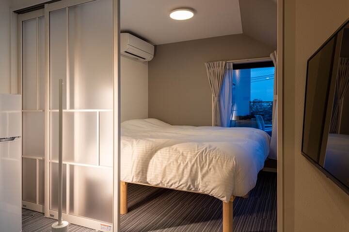 NEW/新築/4階/新宿/神楽坂/駅徒歩2分/2寝室/2バスルーム/2トイレ/最大5名/EV無し/E gallery image 3