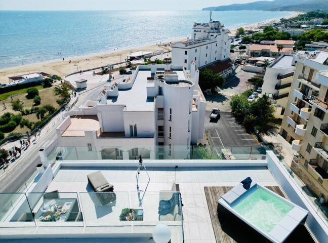V Penthouse, Vieste gallery image 3