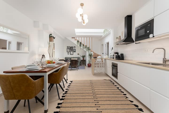 Casa Mata Violeta In The Old Town Of Estepona - Estepona