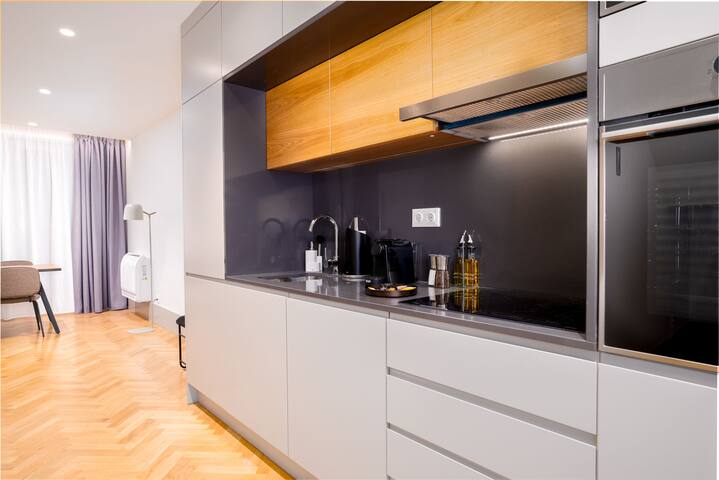 Porto Rua 31 de Janeiro |Triplex Apartment+Terrace gallery image 5