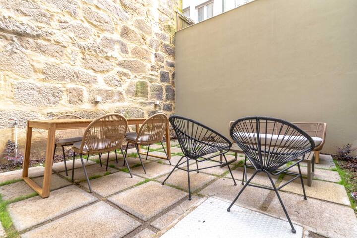 Porto Rua 31 de Janeiro |Triplex Apartment+Terrace gallery image 3