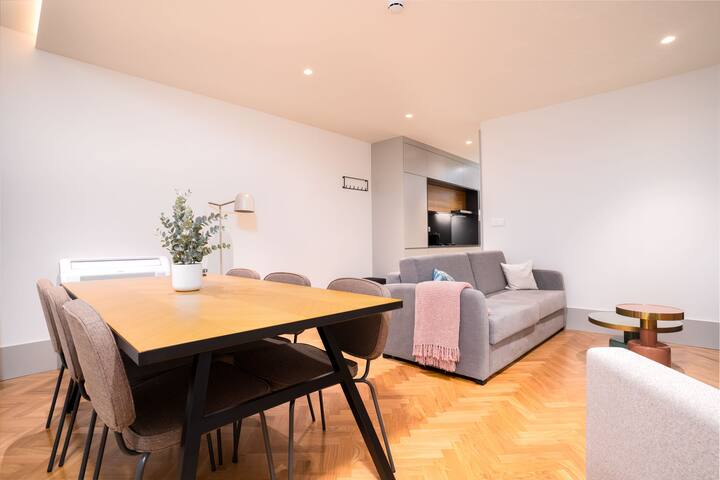 Porto Rua 31 de Janeiro |Triplex Apartment+Terrace gallery image 4