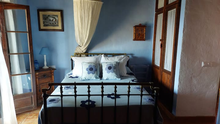 Schlafzimmer 3
