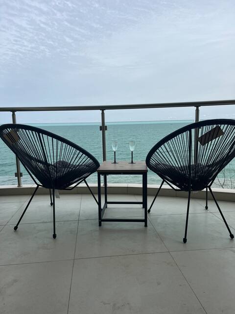 Luxury Studio Golf Coast