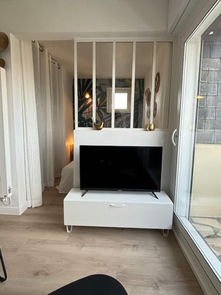 Appartement Avec Vue Mer. - Plage de Courseulles sur Mer