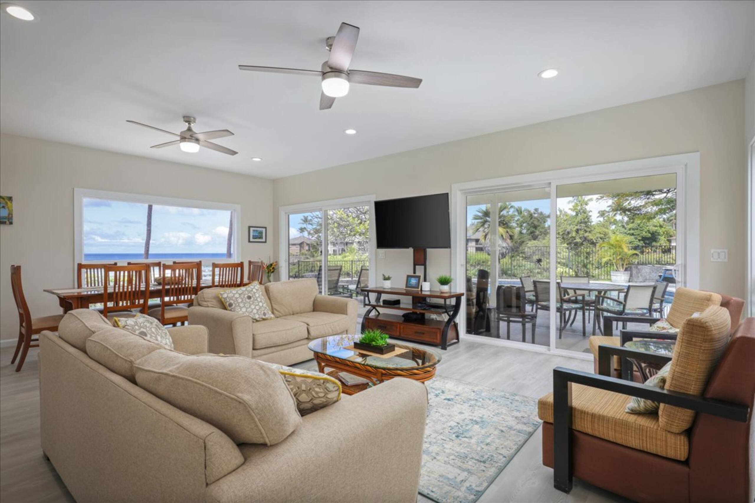 Home in Kailua-Kona · ★5.0 · 6 bedrooms · 10 beds · 4 baths - Image 2