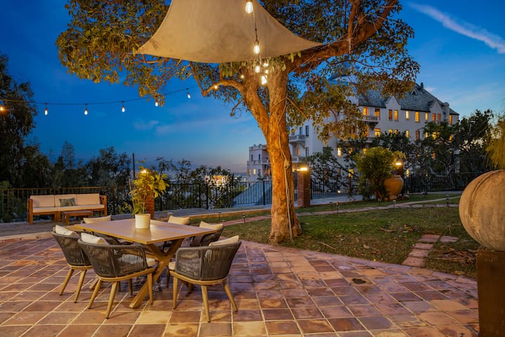 Directly Behind Chateau Marmont