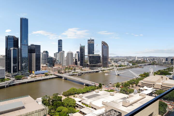 CASSA BCT – Sub-Penthouse 3B Apt In South Brisbane gallery image 2
