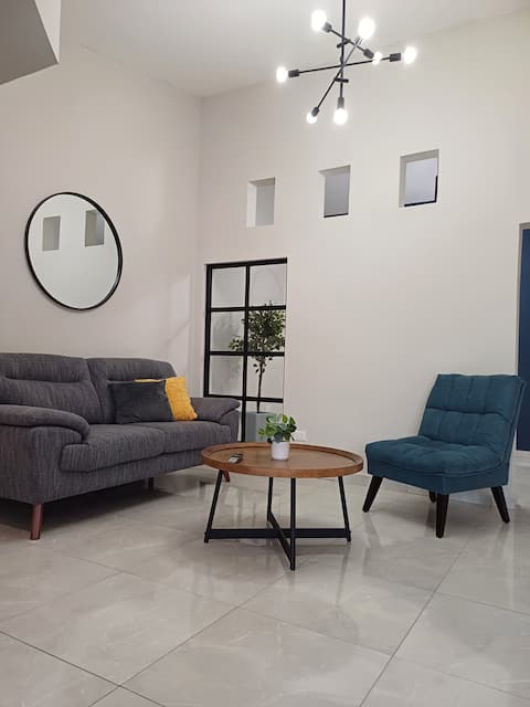 House in H. Matamoros 2 min Puente Int Veteranos