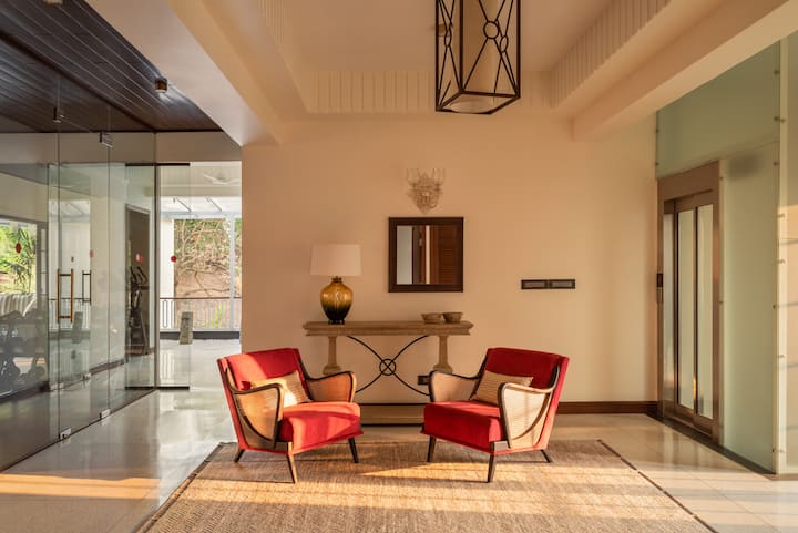 Living room image 4