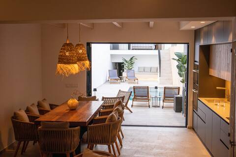 CASA ALOHA new beautifully designed home with pool