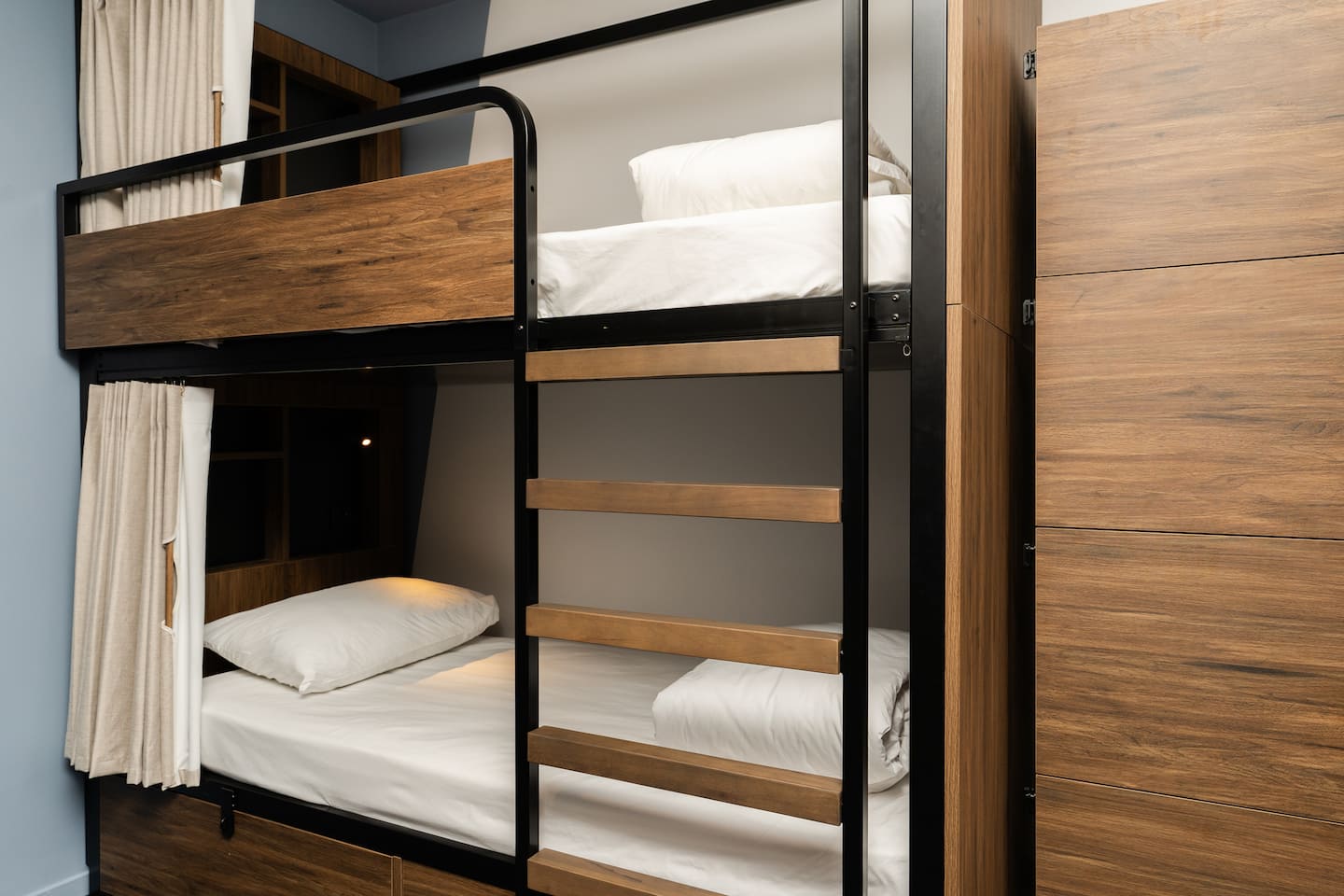 Haka House - Quad Ensuite 2