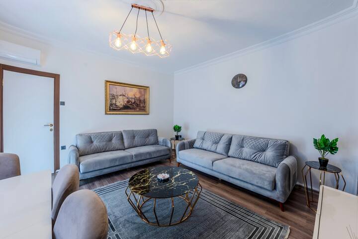 Modern & Carefully Designed 2 WC Flat in Şişli 3+1 gallery image 2