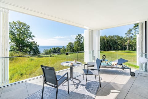 Lagoon Pearl Villas on the cliff edge