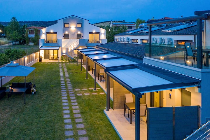 Aloe The Green Suites -Violet - Hotels for Rent in Nikiti, Greece - Airbnb