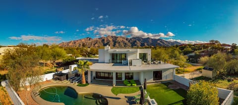 Estate | Home & Guesthouse | 7 BR & 5 BA | 2 Pools