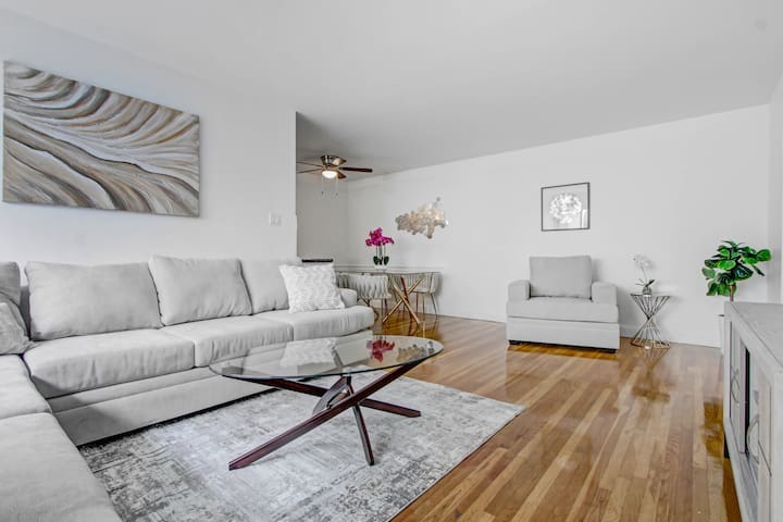 Beverly Hills Quintessential