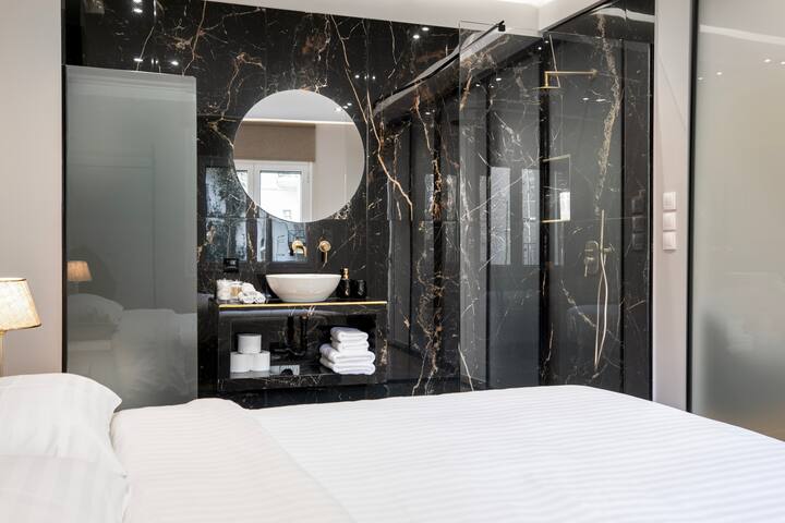 Acropolis View Apartment by A&A Residencies gallery image 4