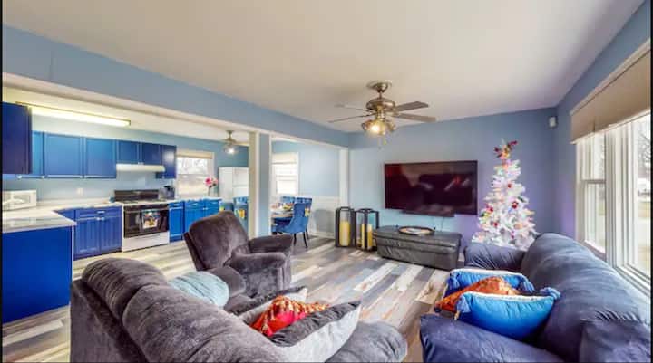 Villa Vesta-lake Retreat - Michigan City, IN