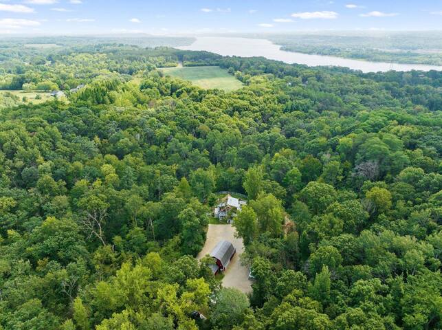 Woods Inn and Farmhouse gallery image 3