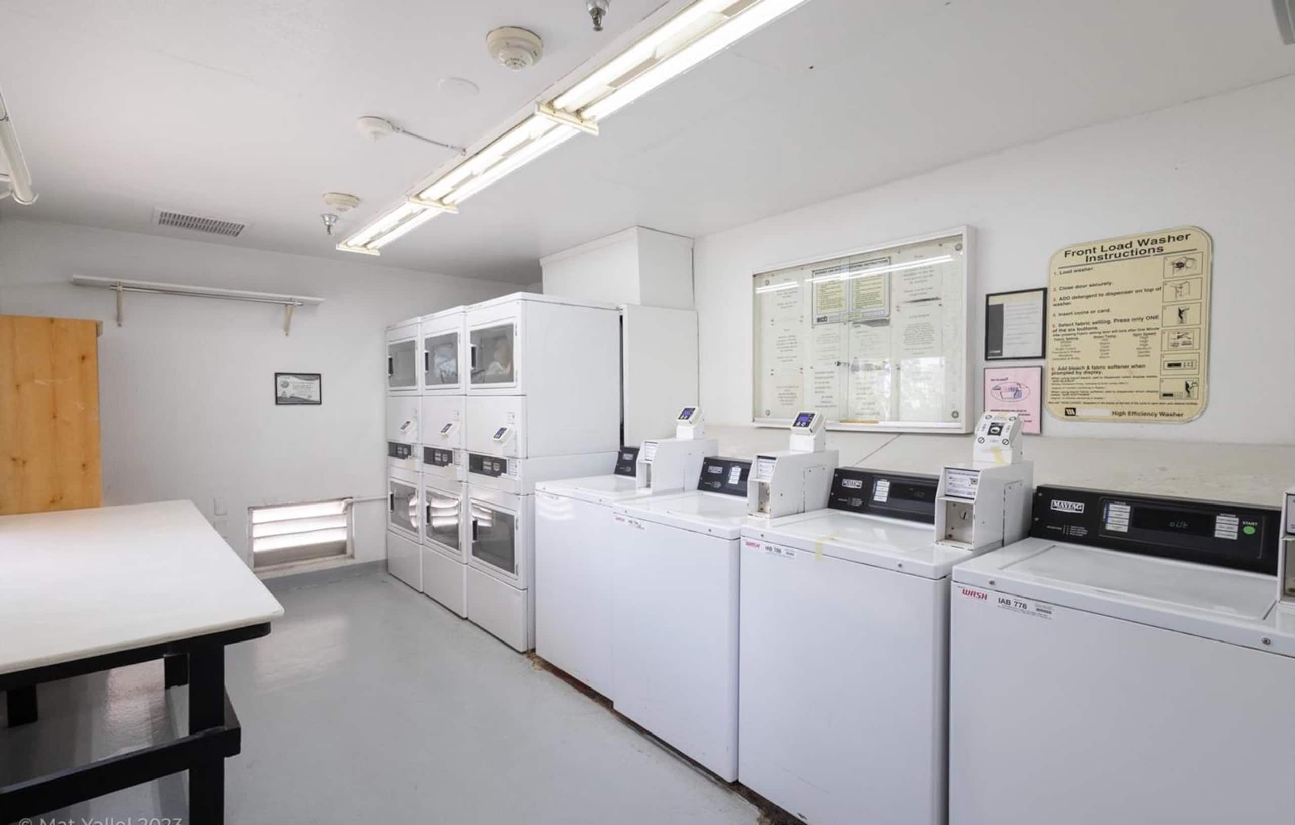 Condo in Honolulu · ★4.9 · Studio · 1 bed · 1 bath - Image 30