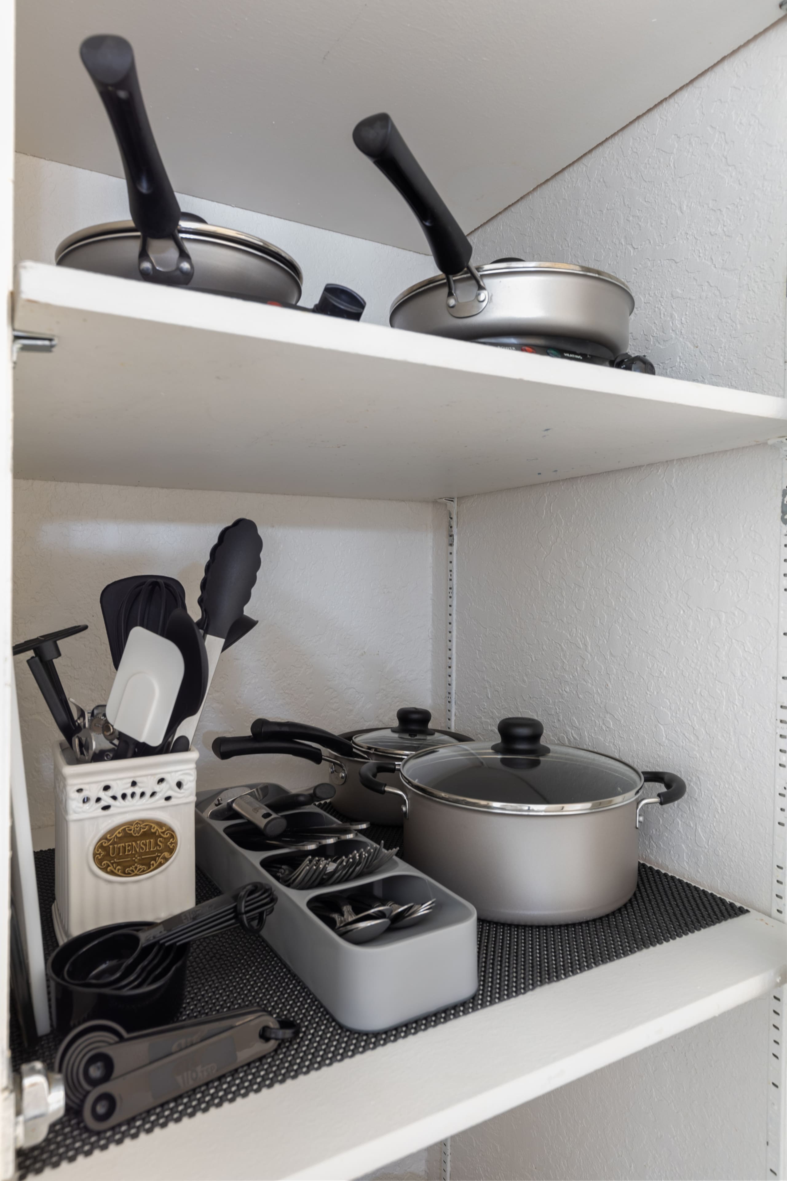 Condo in Honolulu · ★4.9 · Studio · 1 bed · 1 bath - Image 25