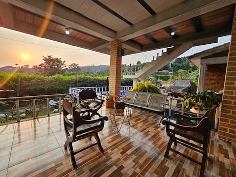 San Luis" country charm