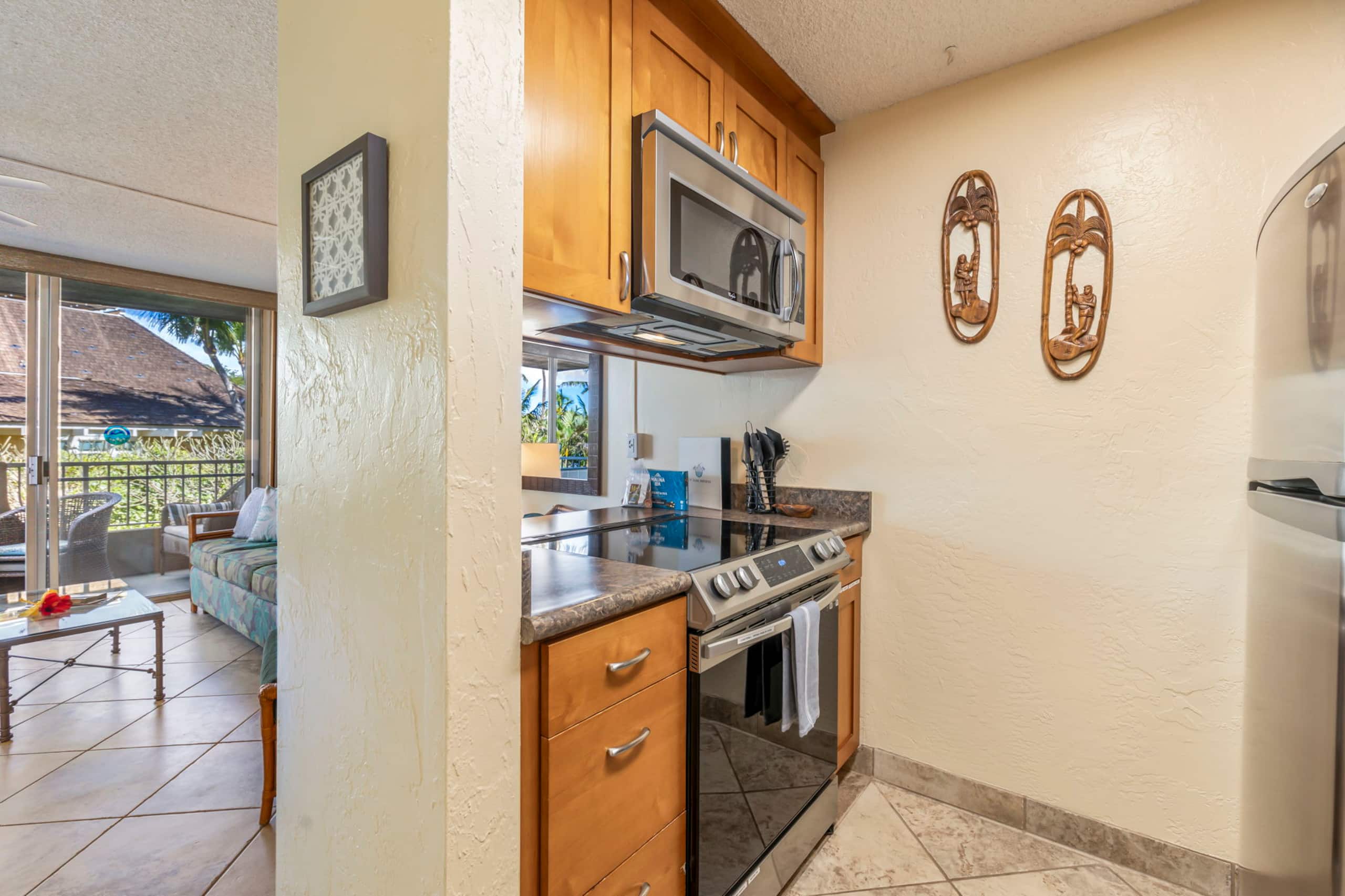 Condo in Kihei · ★4.89 · 1 bedroom · 2 beds · 2 baths - Image 10