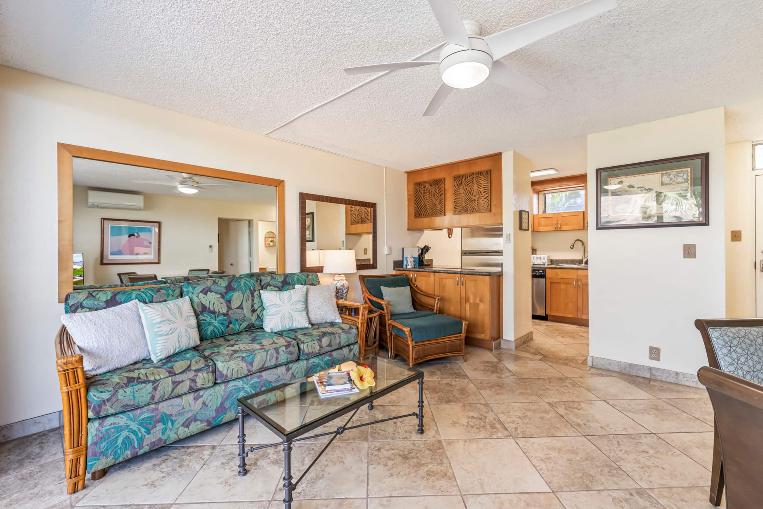 Condo in Kihei · ★4.89 · 1 bedroom · 2 beds · 2 baths - Image 6