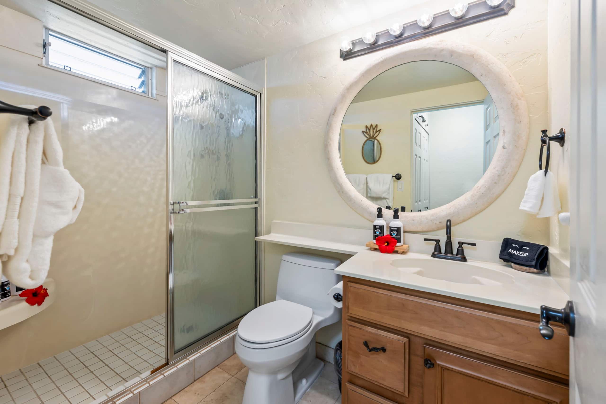 Condo in Kihei · ★5.0 · 1 bedroom · 1 bed · 2 baths - Image 12