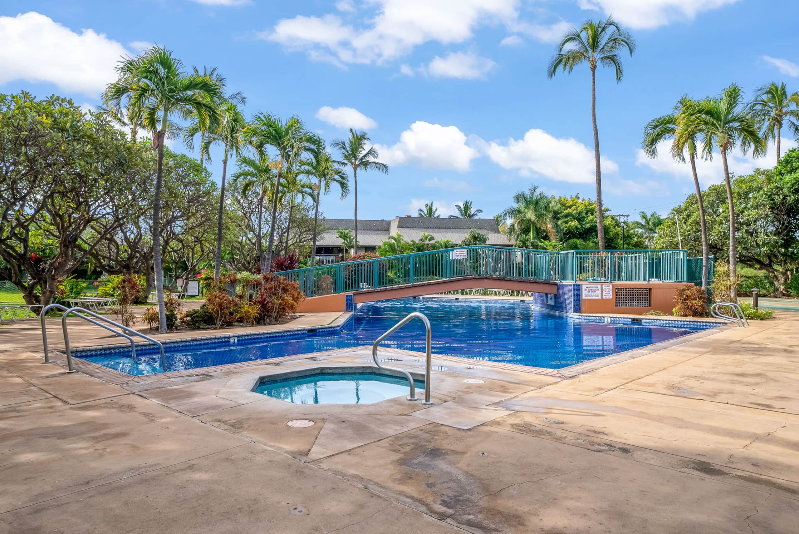 Condo in Kihei · ★4.77 · 3 bedrooms · 4 beds · 2 private baths - Image 32