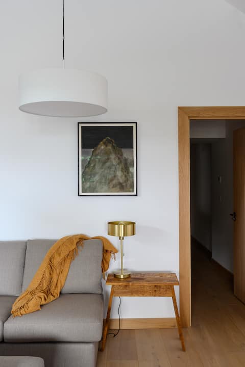 Luxury Townhouse in Roundstone with Sea Views