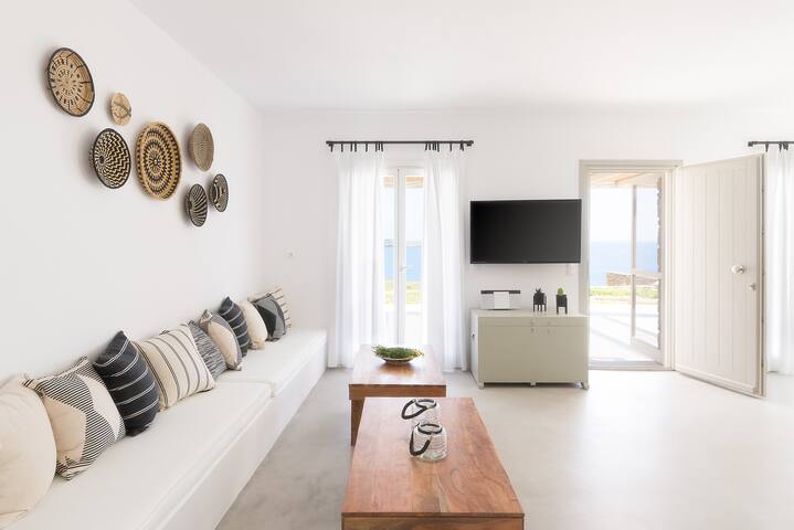 Naousa Villa Kythnos gallery image 2