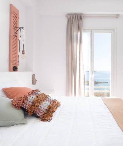 Naousa Villa Kythnos gallery image 3