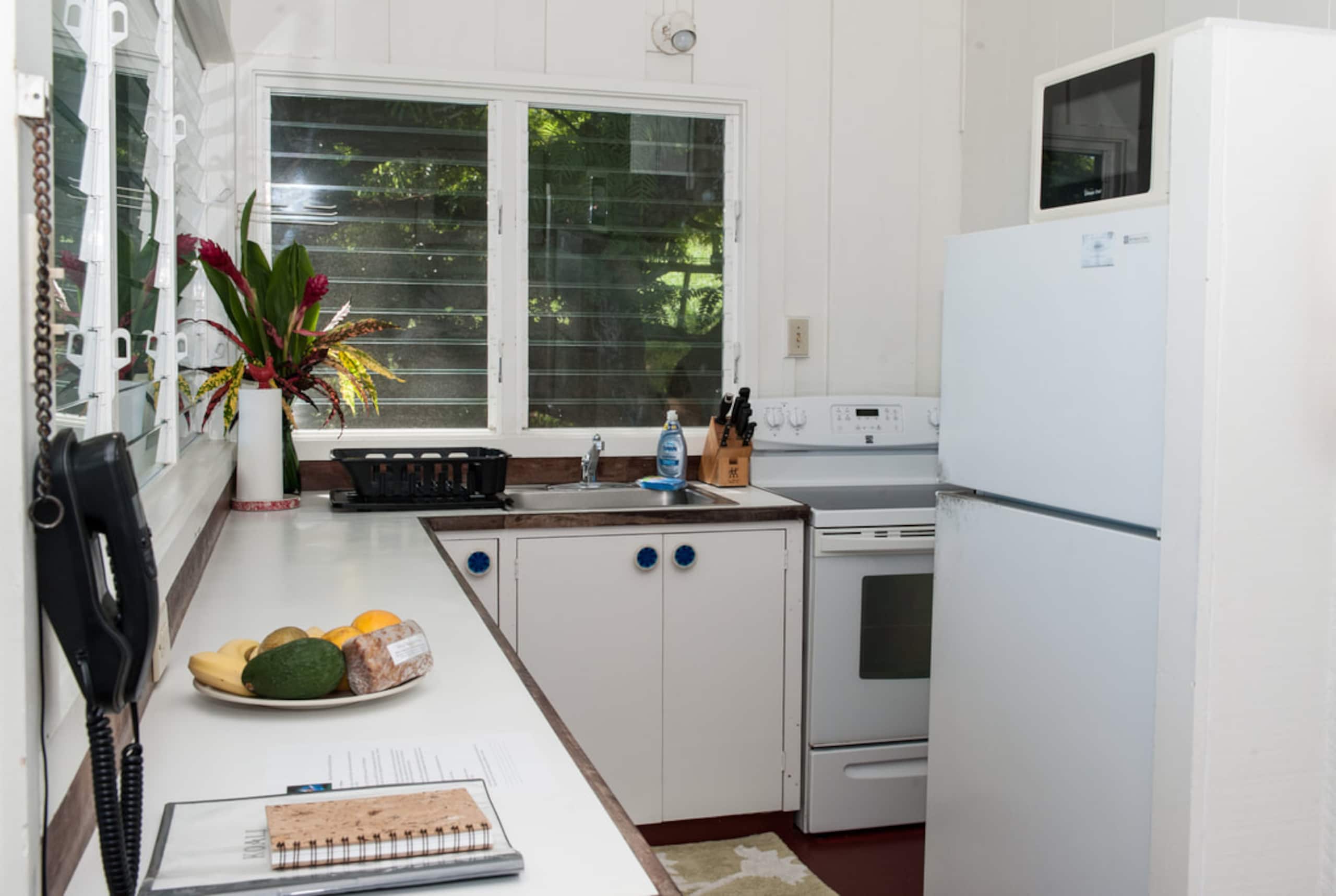 Home in Hana · ★4.94 · Studio · 1 bed · 1 bath - Photo 1