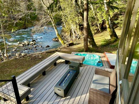 Hidden Falls Hot Tub River View @ South Fork (2BR)