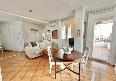 Propiedad de Airbnb exitosa: Skyline Apartment - My Malaga Apartments en Perchel Norte