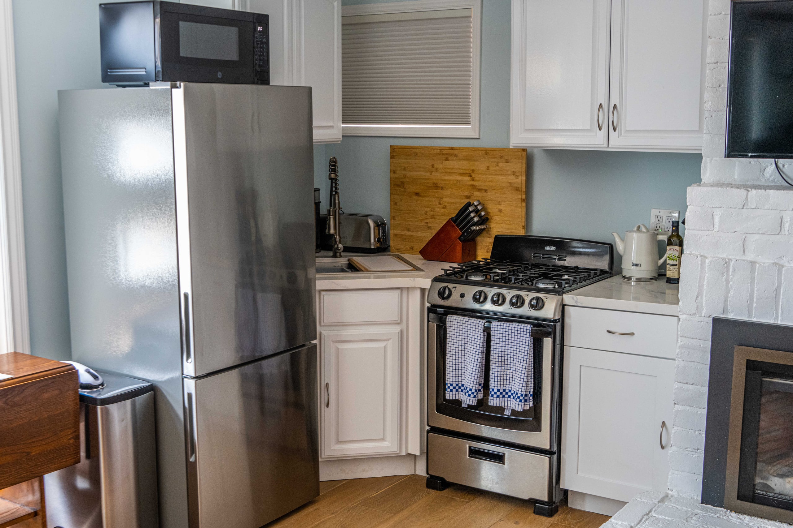 Guesthouse in San Francisco · ★4.94 · Studio · 1 bed · 1 bath - Image 9
