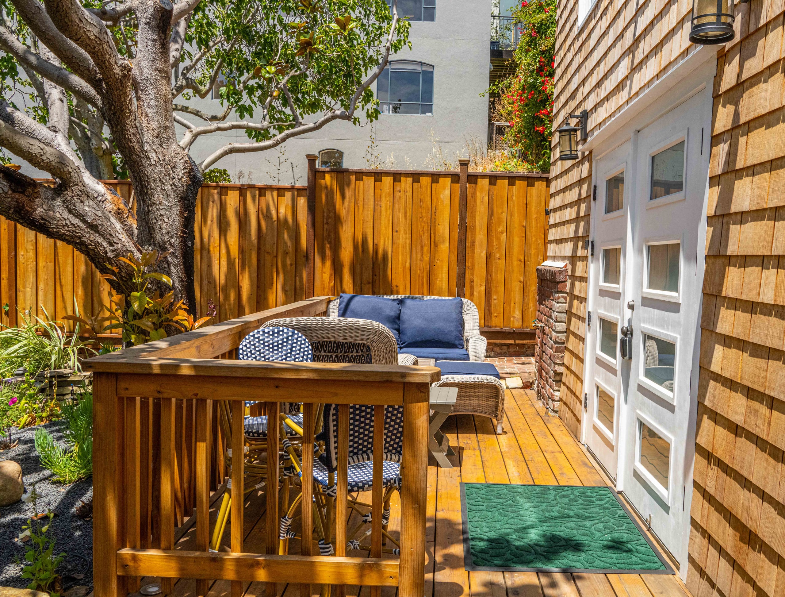 Guesthouse in San Francisco · ★4.94 · Studio · 1 bed · 1 bath - Image 17